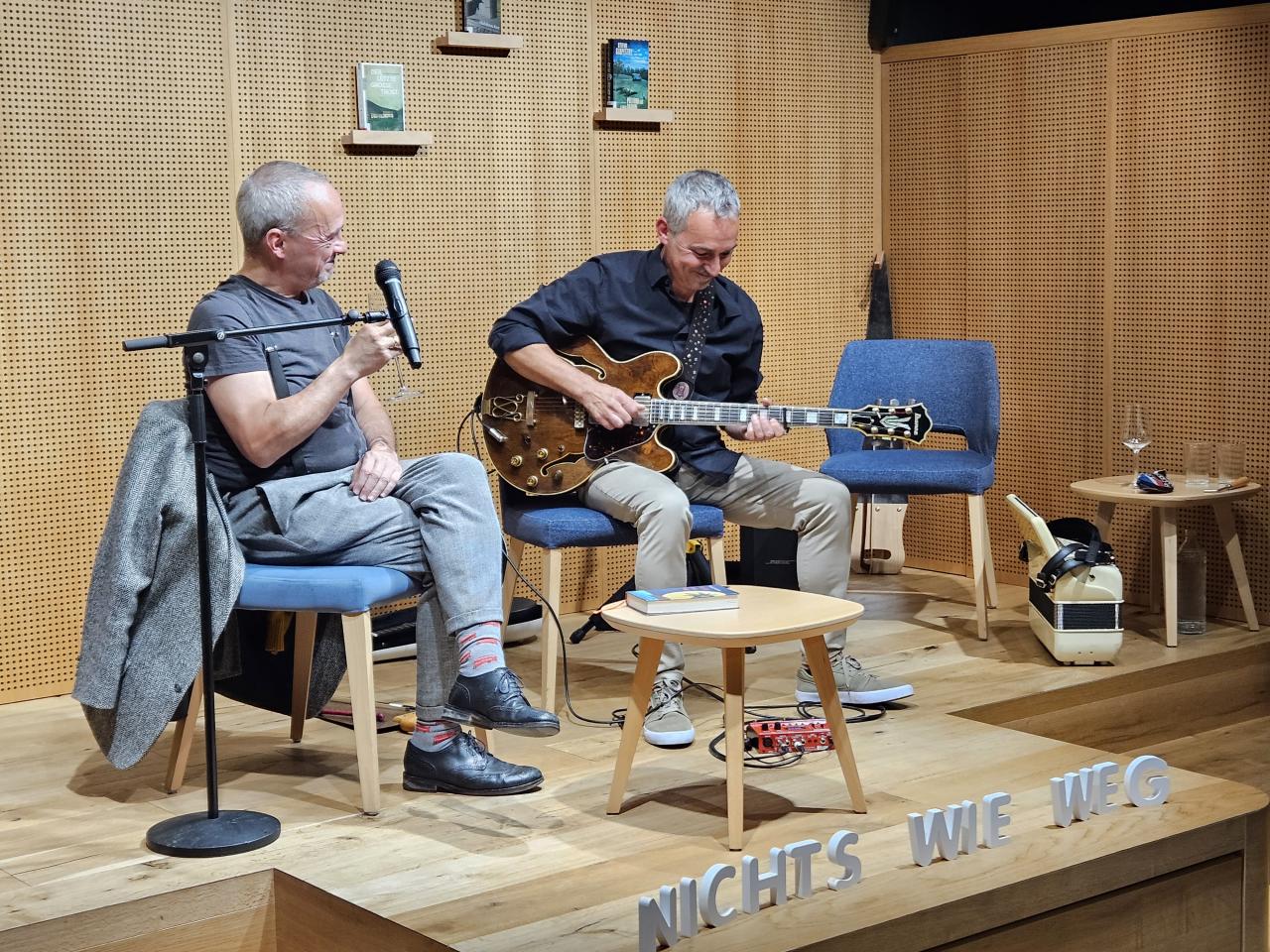 Stefan Slupetzky in der Bücherei & Spielothek