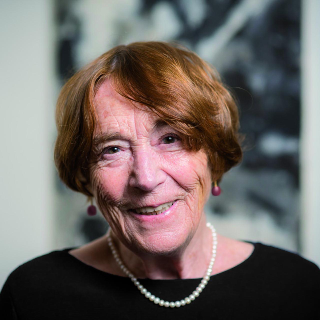 Renate Welsh in der Bücherei & Spielothek Telfs 